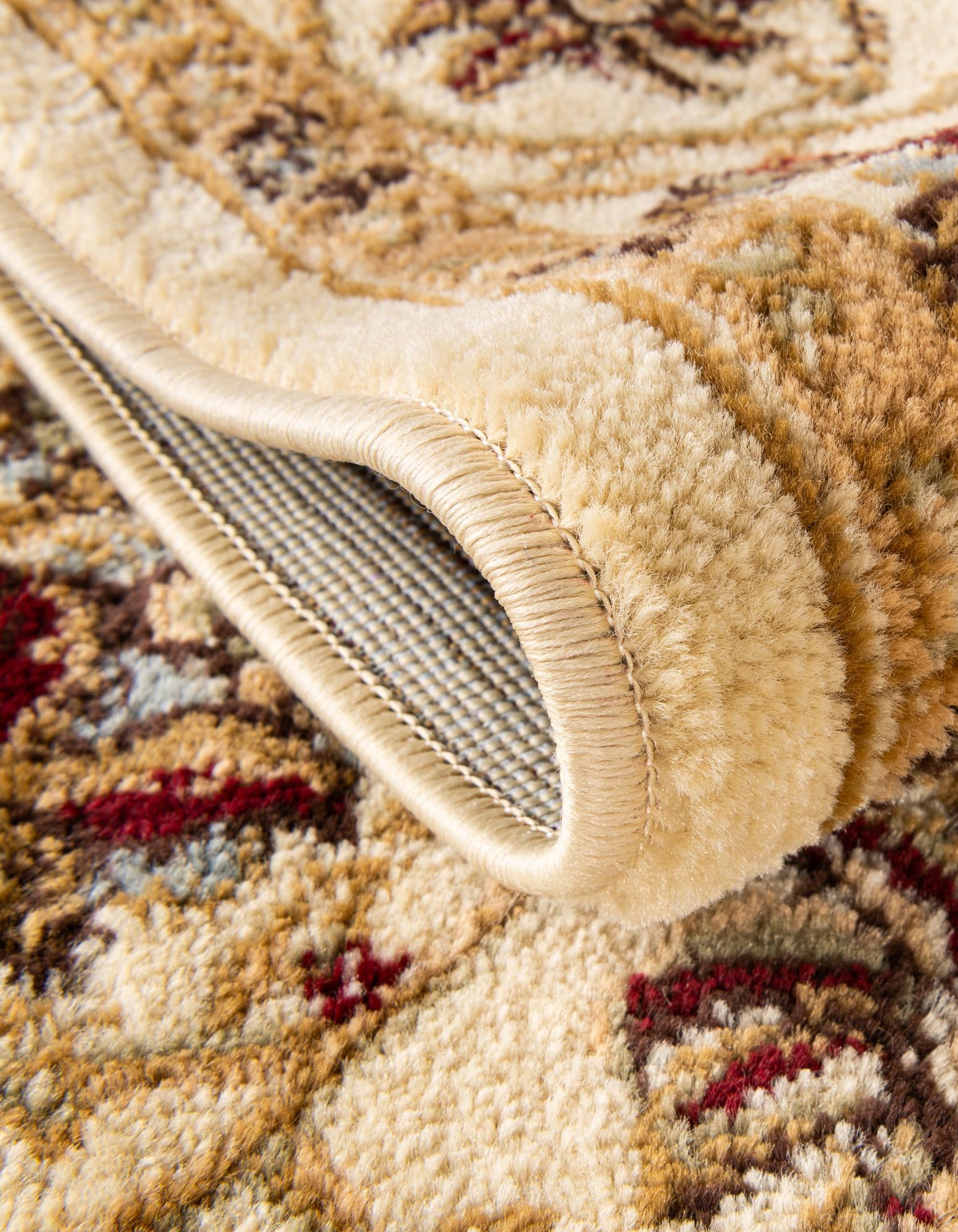7' 10 x 7' 10 Classic Agra Round Rug