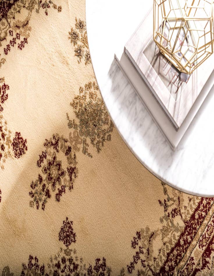 Detail image of 8' x 8' Classic Aubusson Round Rug