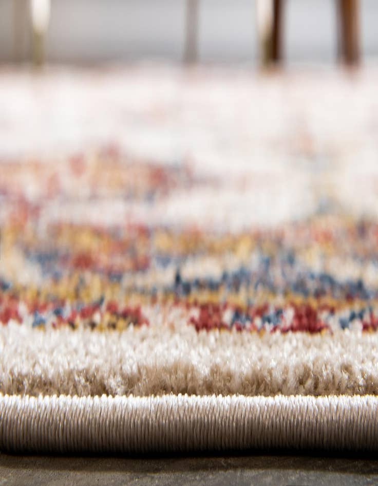 Detail image of 8' x 8' Eden Round Rug