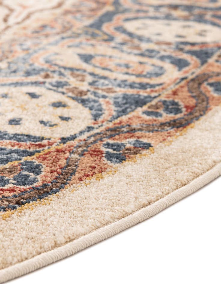 Detail image of 7' x 7' Eden Round Rug