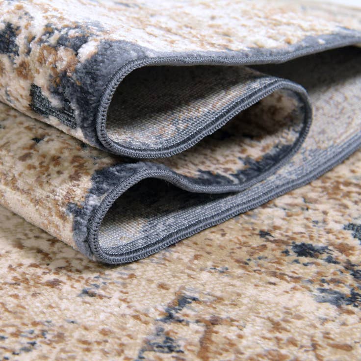 Detail image of 7' 10 x 7' 10 Eliza Round Rug