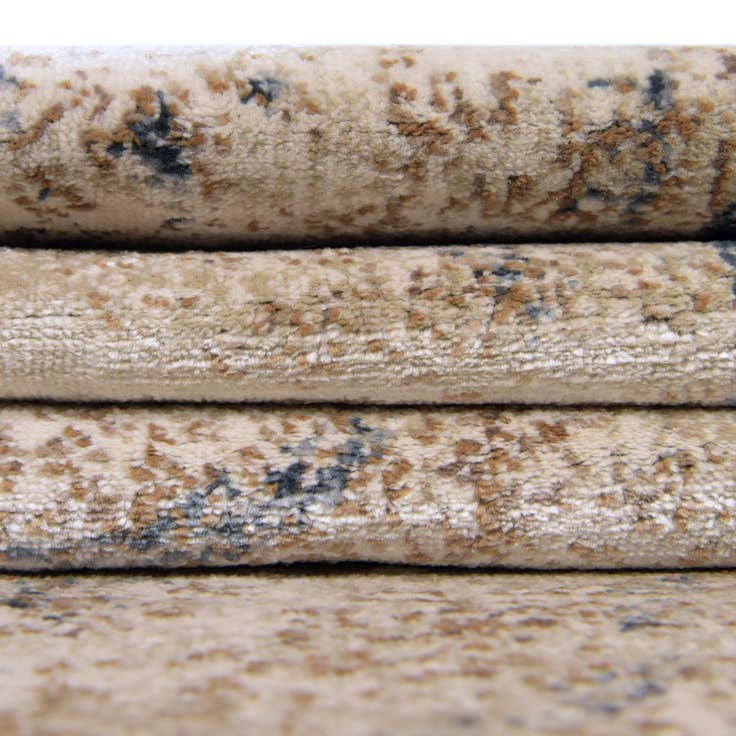 Detail image of 7' 10 x 7' 10 Eliza Round Rug