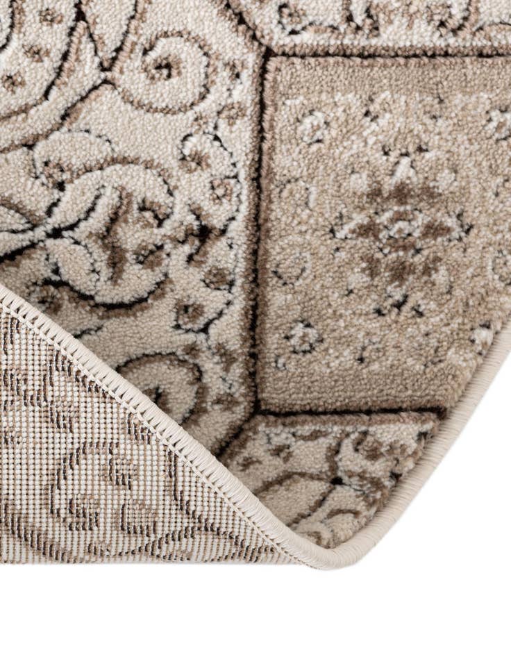 Detail image of 5' x 5' Himalaya Round Rug