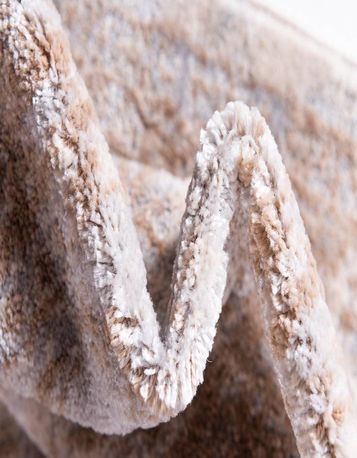 Detail image of 6' x 6' Legacy Round Rug