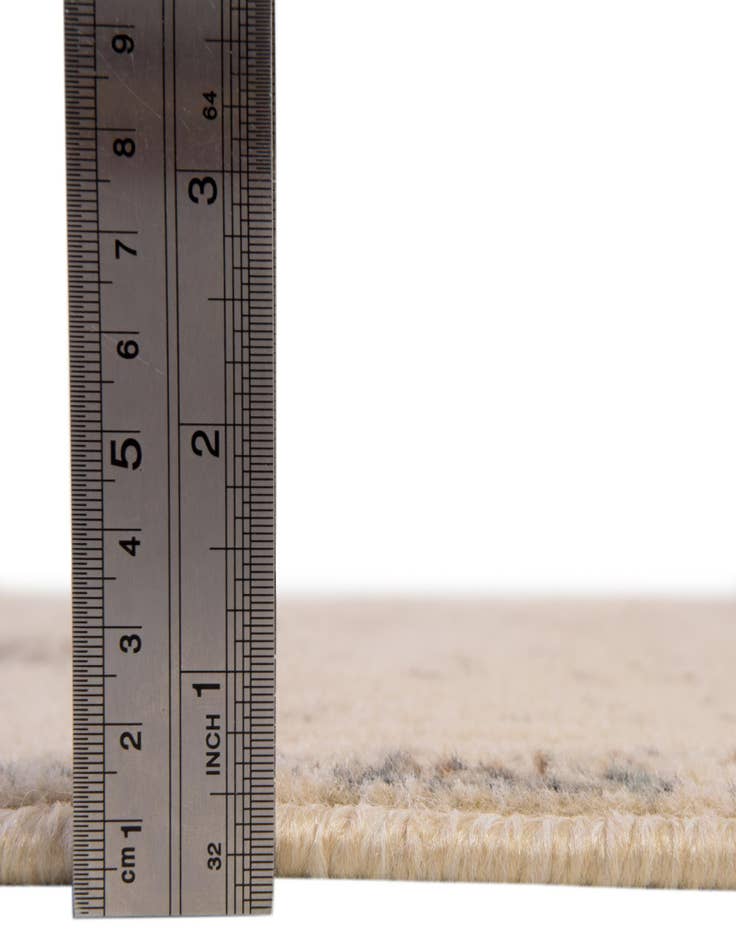 Detail image of 8' x 8' Mojave Round Rug