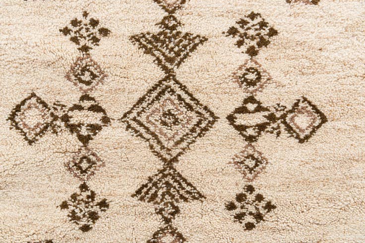 Detail image of 6' 7 x 6' 8 Hand Knotted Moroccan Wool Round Rug