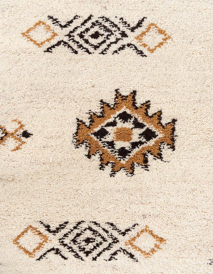 Detail image of 6' 6 x 6' 6  Hand Knotted Moroccan Wool Round Rug