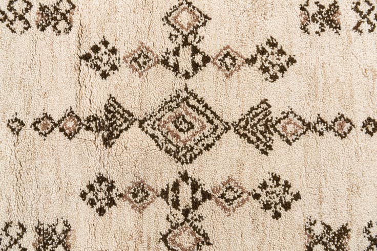 Detail image of 6' 6 x 6' 10 Hand Knotted Moroccan Wool Round Rug