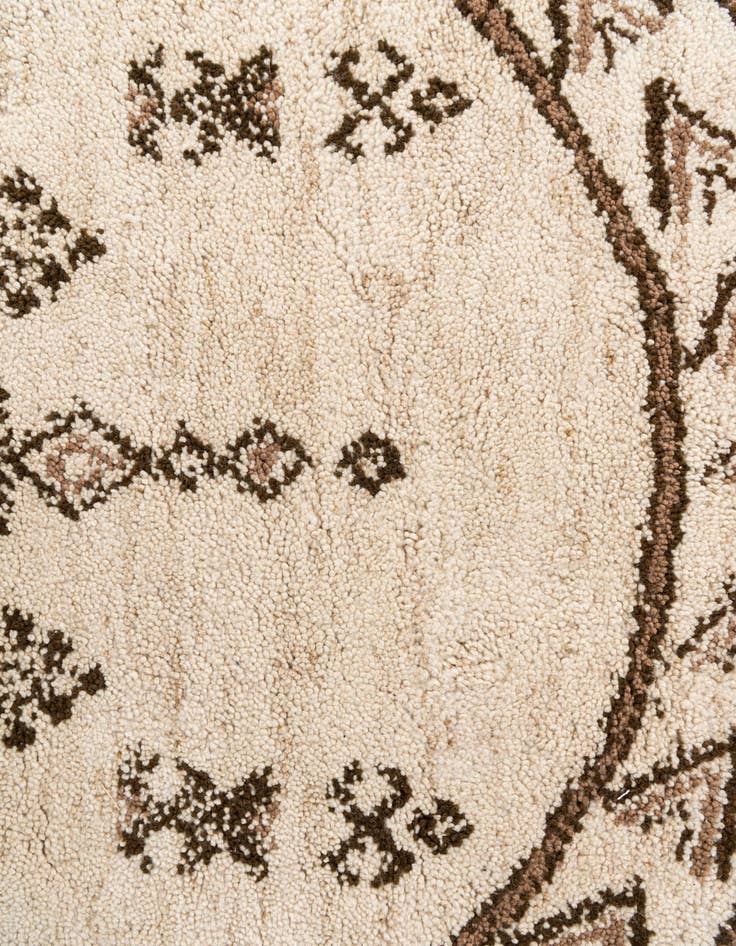 Detail image of 6' 6 x 6' 10  Hand Knotted Moroccan Wool Round Rug