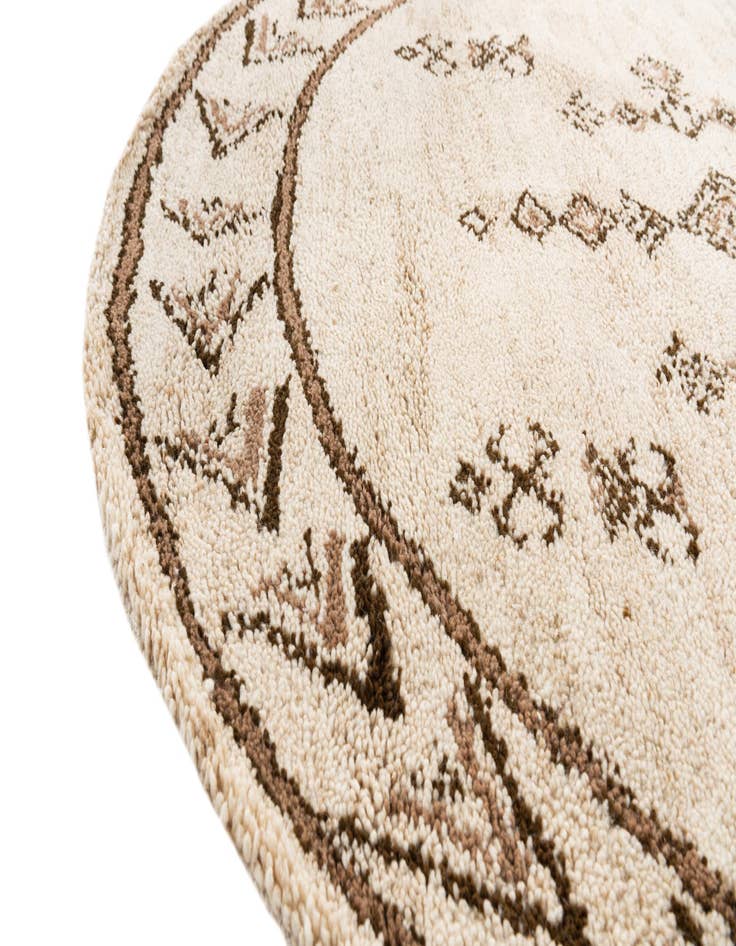 Detail image of 6' 3 x 6' 4  Hand Knotted Moroccan Wool Round Rug