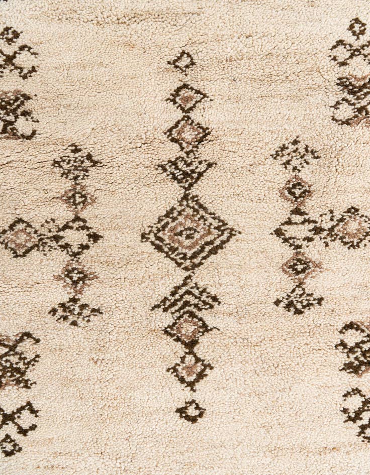 Detail image of 6' 3 x 6' 4  Hand Knotted Moroccan Wool Round Rug