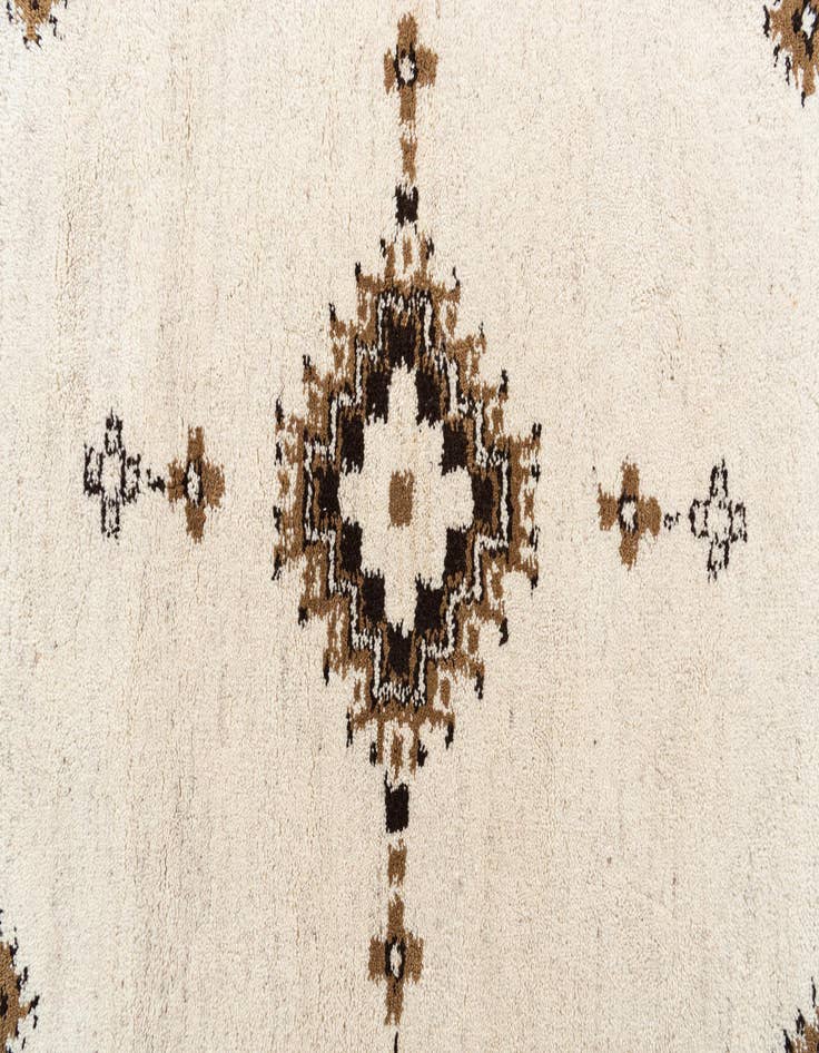 Detail image of 7' 3 x 7' 4  Hand Knotted Moroccan Wool Round Rug