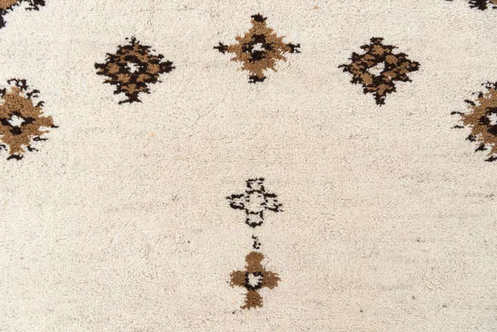 7' 3 x 7' 4 Hand Knotted Moroccan Wool Round Rug