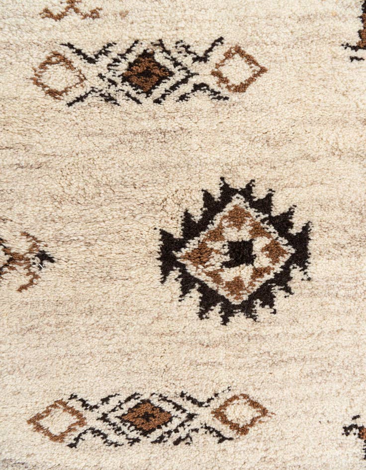 Detail image of 6' 5 x 6' 6  Hand Knotted Moroccan Wool Round Rug