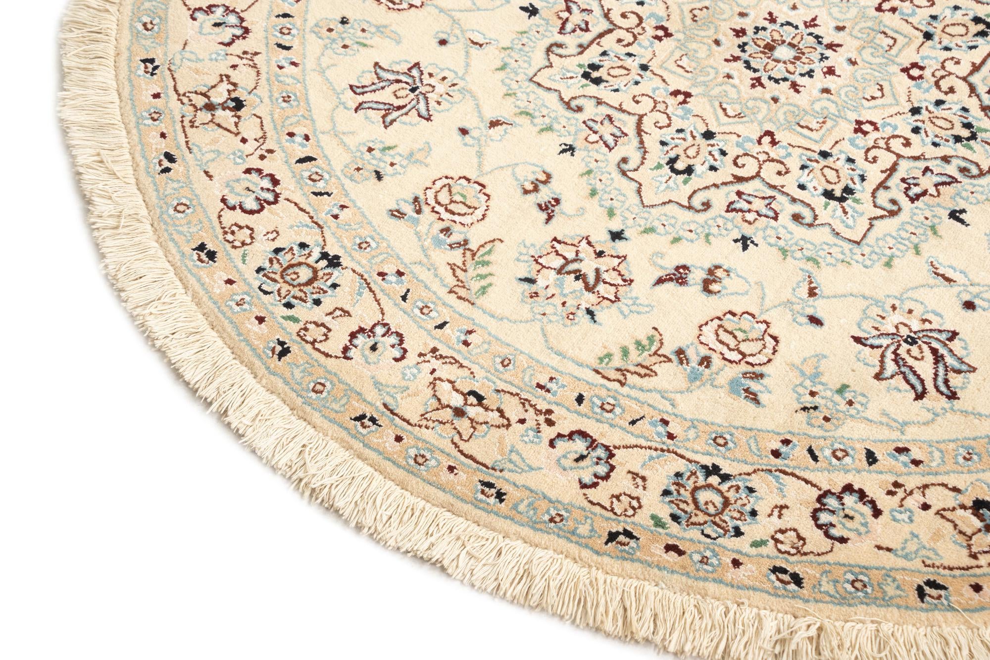 3' 7 x 3' 7 Nain Wool Round Rug