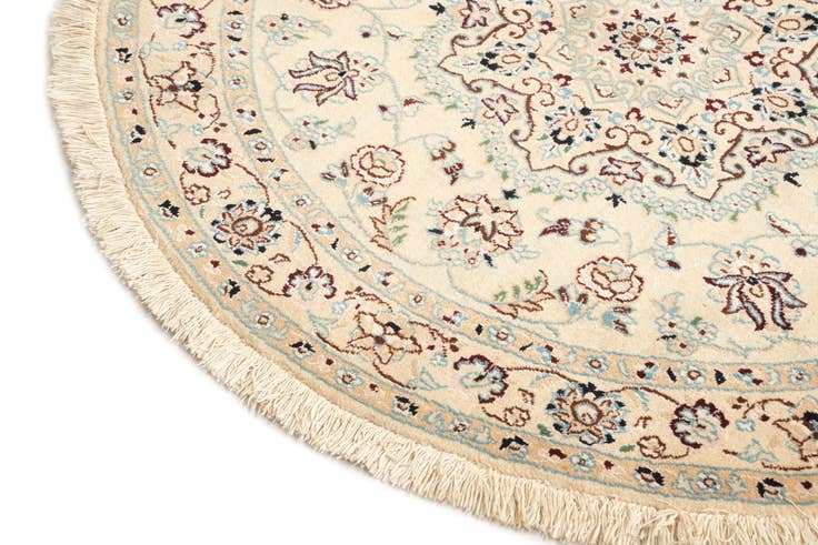 Detail image of 3' 7 x 3' 7 Nain Wool Round Rug