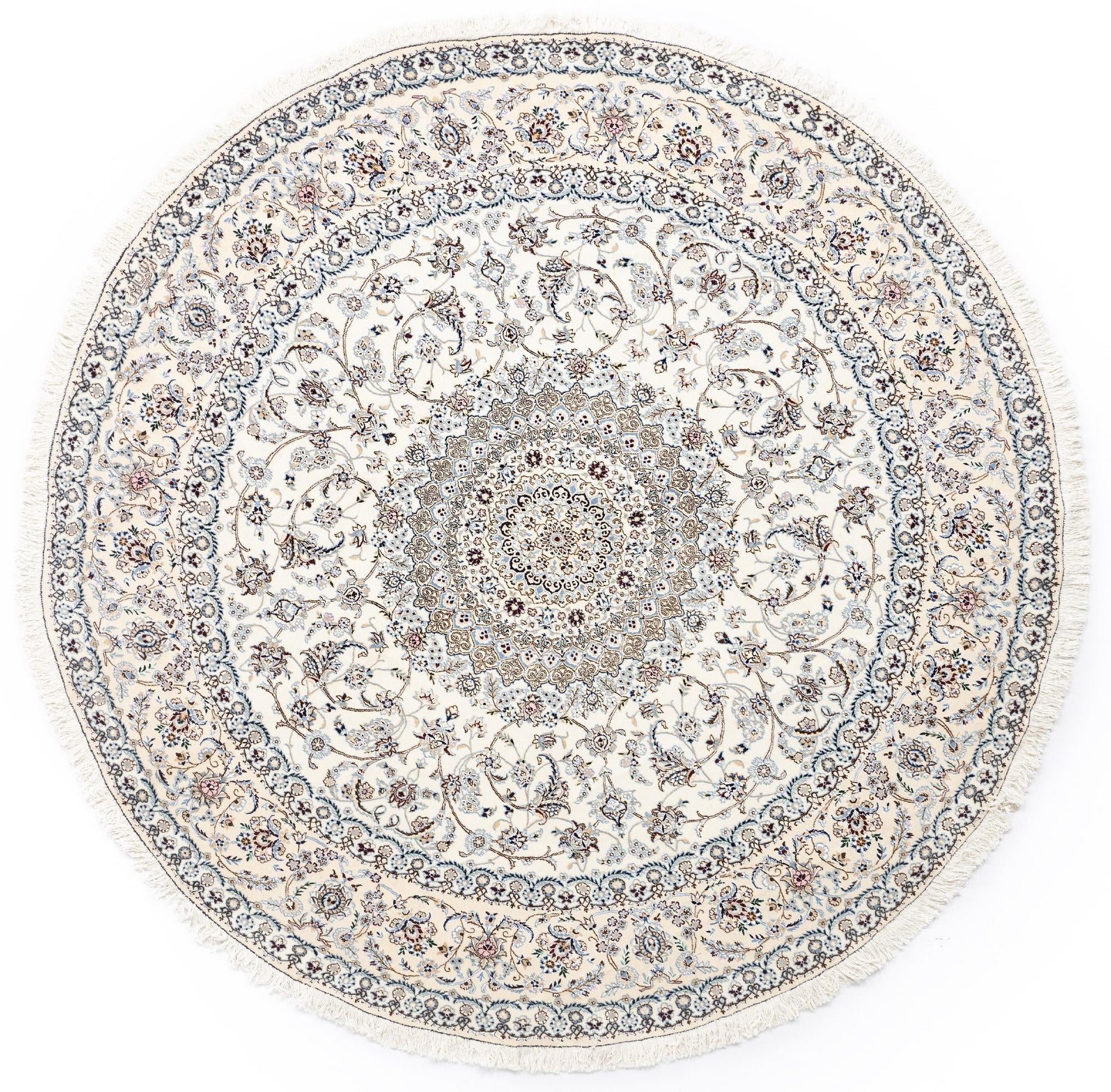 7' 10 x 7' 10 Nain Round Rug