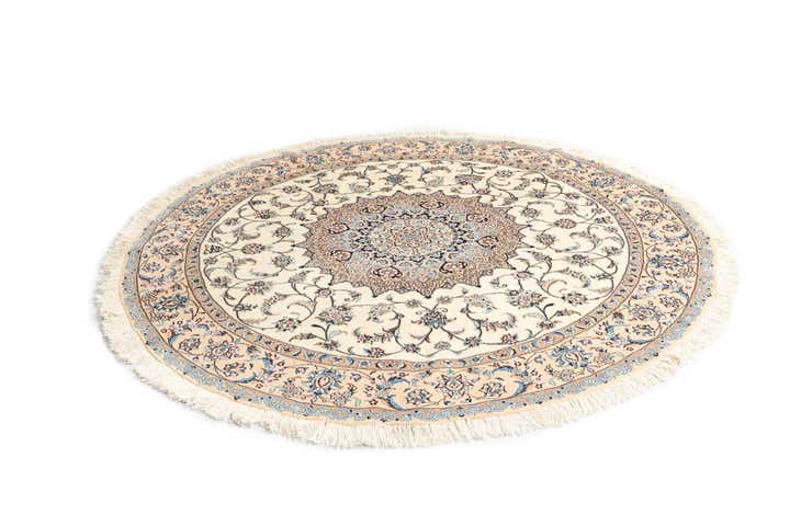 7' 6 x 7' 6 Nain Round Rug