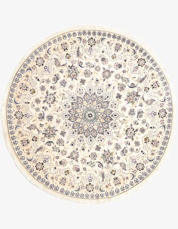 6' 11 x 7' Nain Round Rug