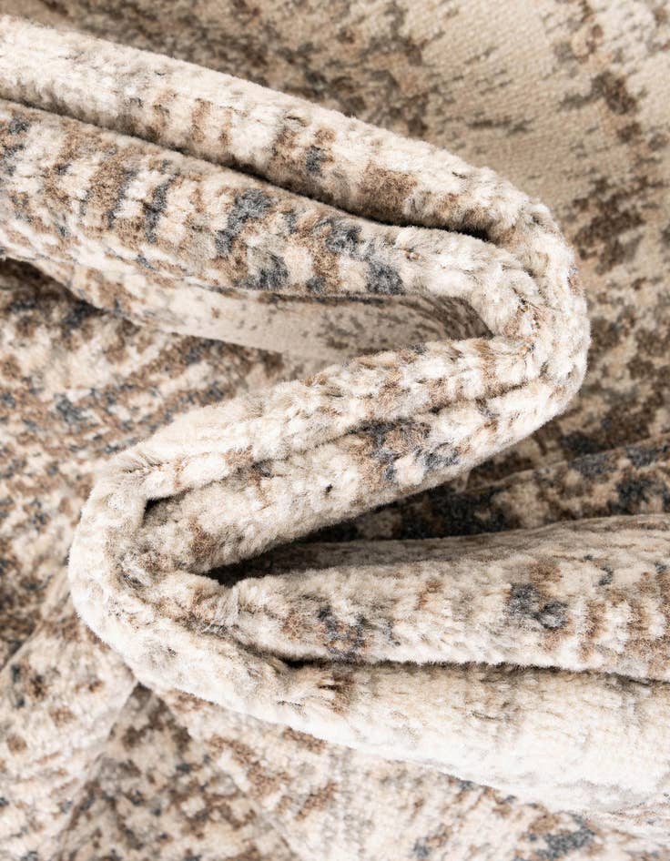 Detail image of 10' x 10' Sahara Round Rug
