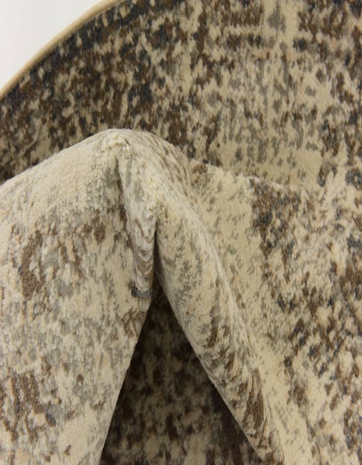 Detail image of  8' x 8' Sahara Round Rug