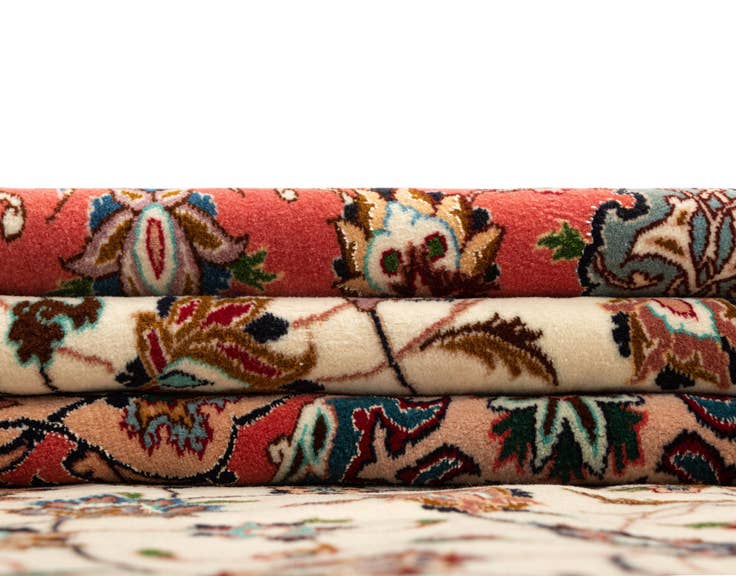 Detail image of 6' 7 x 6' 7 Tabriz Round Rug