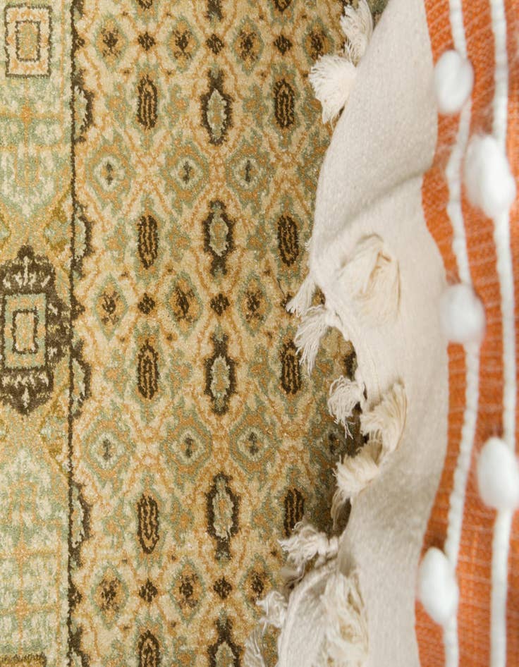 Detail image of 2' x 6' Amina Runner Rug