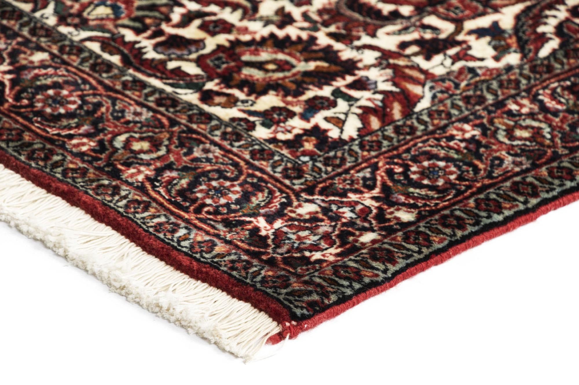 2' 5 x 9' 6 Bidjar Wool Runner Rug