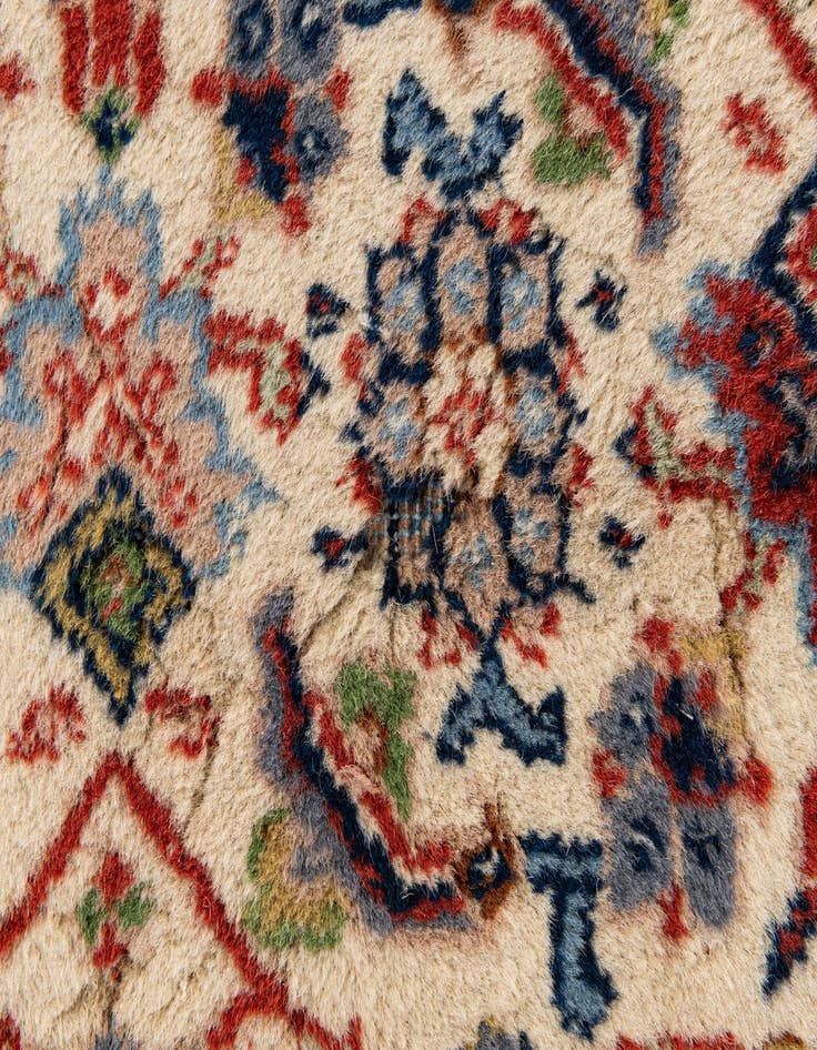 Detail image of 2' 5 x 11' 3  Hand Knotted Bidjar Wool Runner Rug