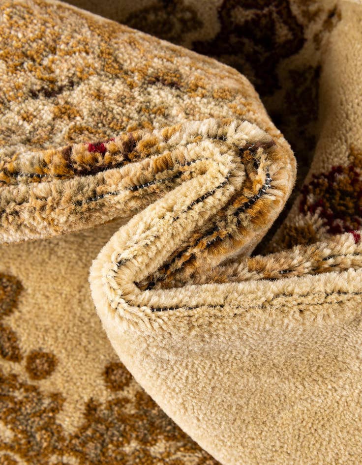 Detail image of 2' 2 x 6' Chateau Runner Rug