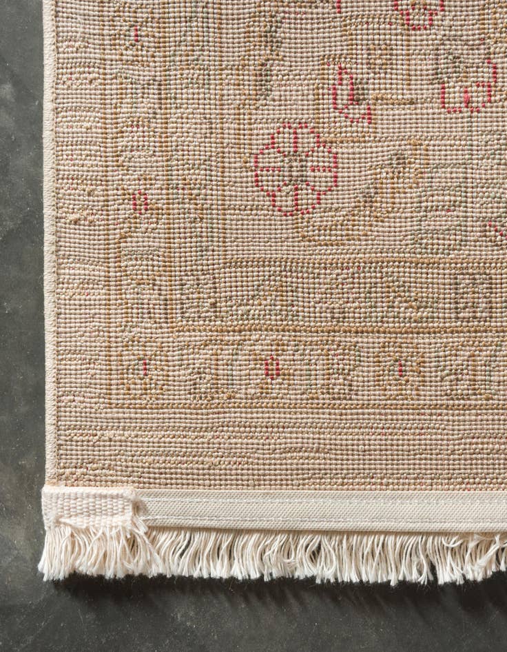 Detail image of 2' 7 x 10' Chelsea Runner Rug