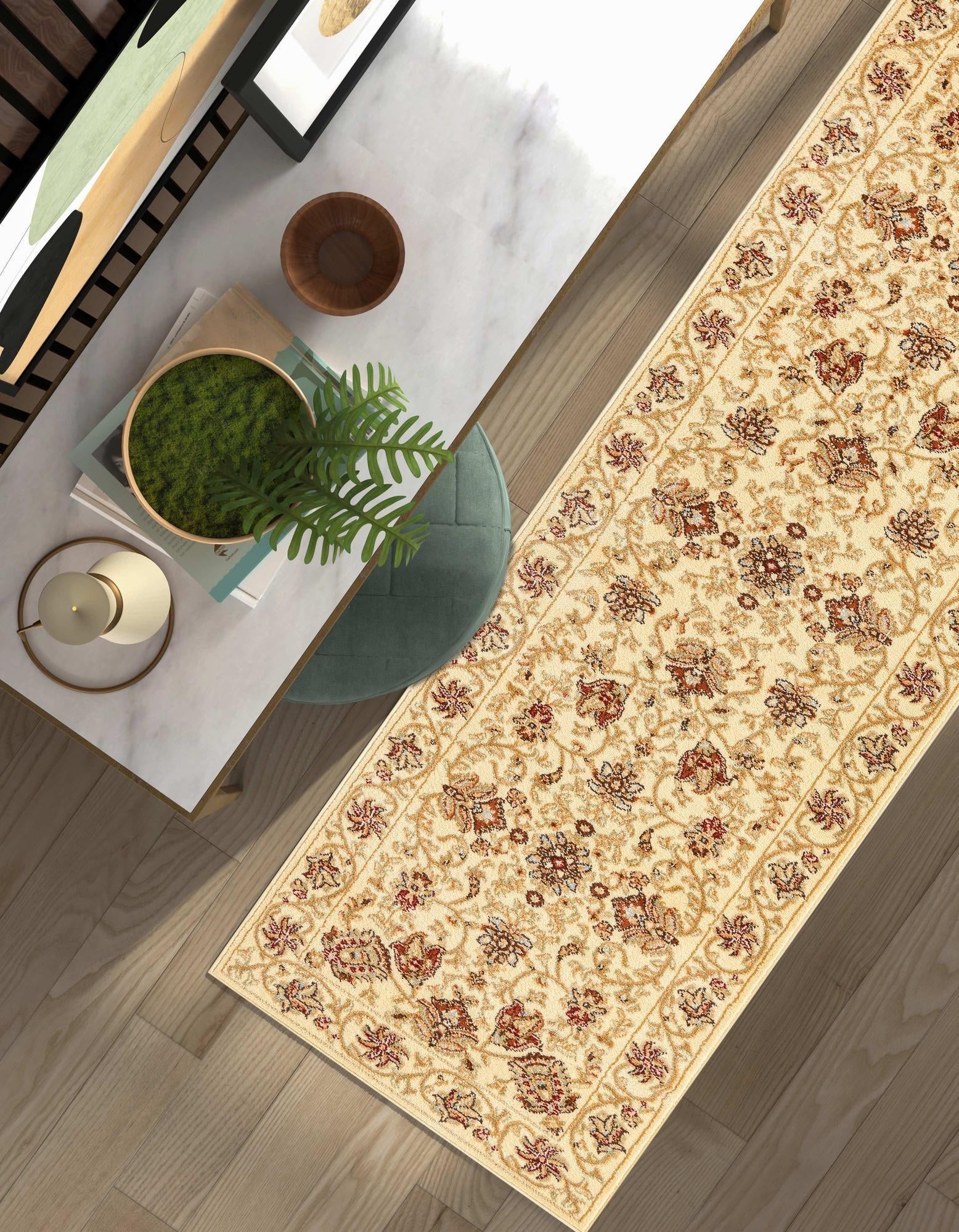 2' 7 x 10' Classic Agra Runner Rug