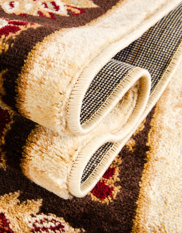 Detail image of 2' 2 x 6' Classic Agra Runner Rug