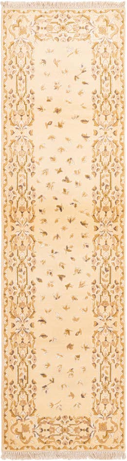 Detail image of 2' 8 x 9' 9 Hand Knotted Darya Wool Runner Rug