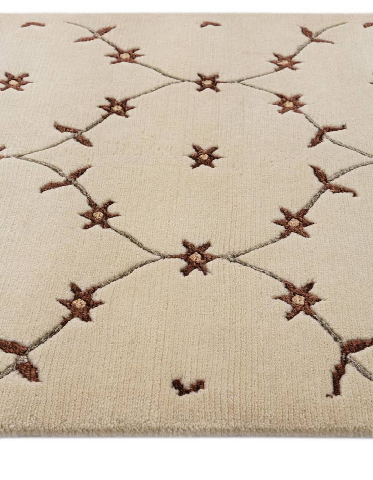 Detail image of 2' 9 x 10'  Hand Knotted Darya Wool Runner Rug