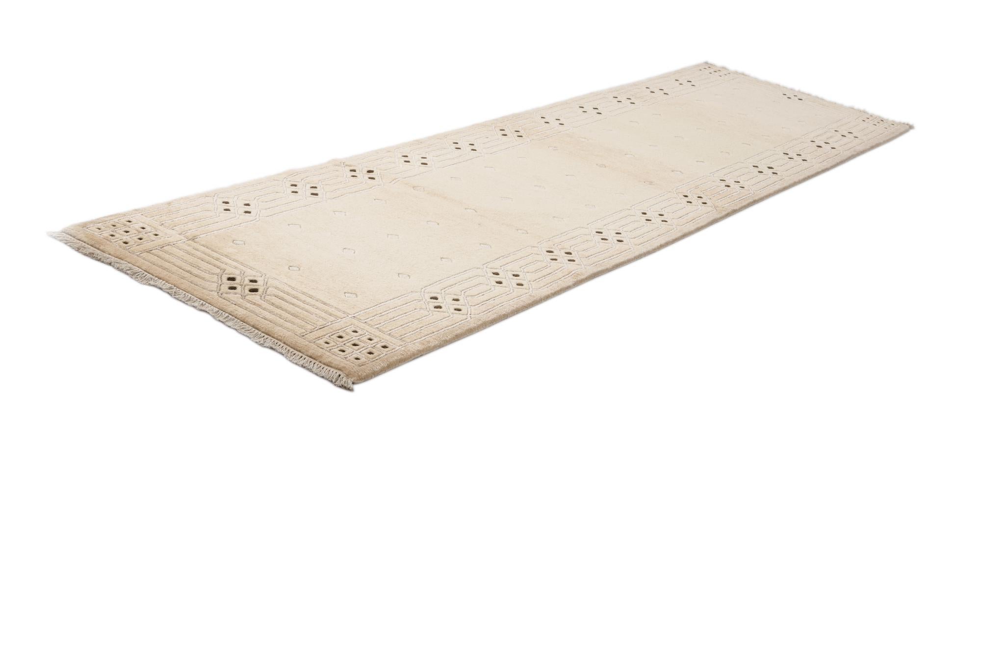 2' 8 x 9' 8 Hand Knotted Darya Wool Runner Rug