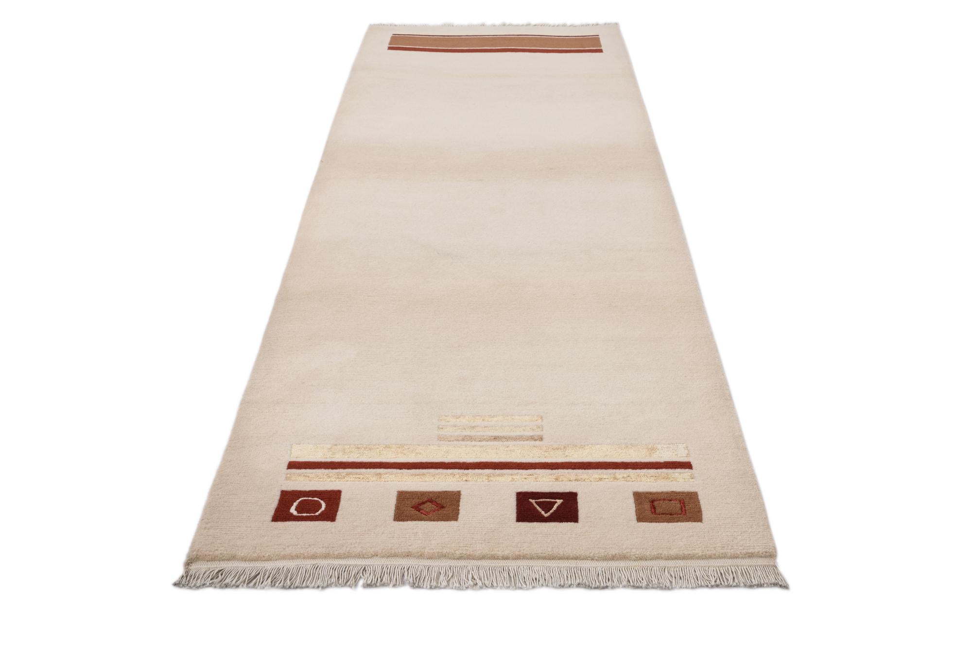 2' 9 x 9' 10 Hand Knotted Darya Wool Runner Rug