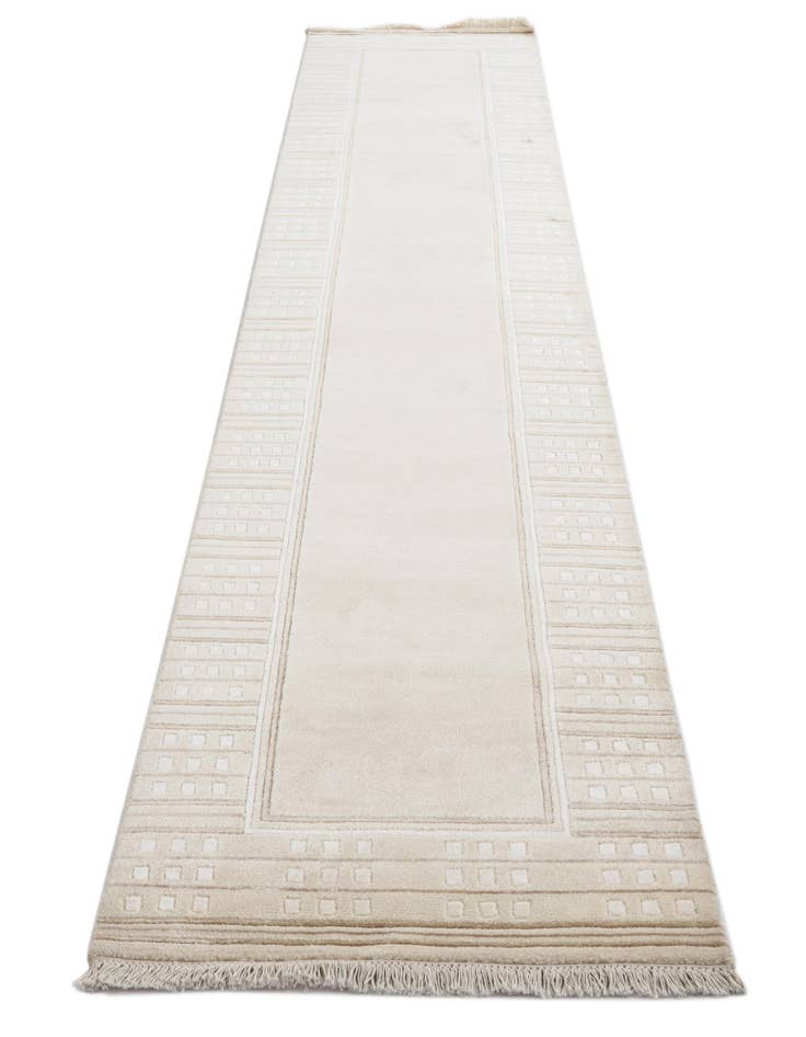 Detail image of 2' 7 x 13' 1 Darya Runner Rug