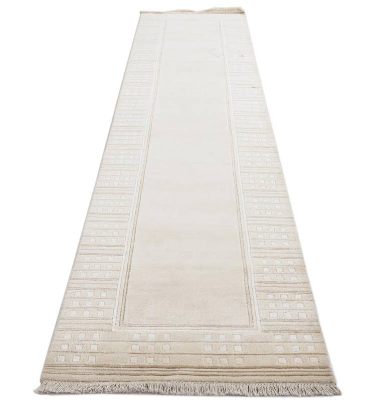 Detail image of 2' 7 x 13' 1 Darya Runner Rug