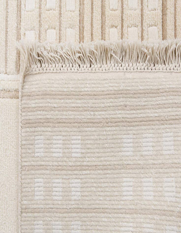 Detail image of 2' 7 x 13' 1 Darya Runner Rug