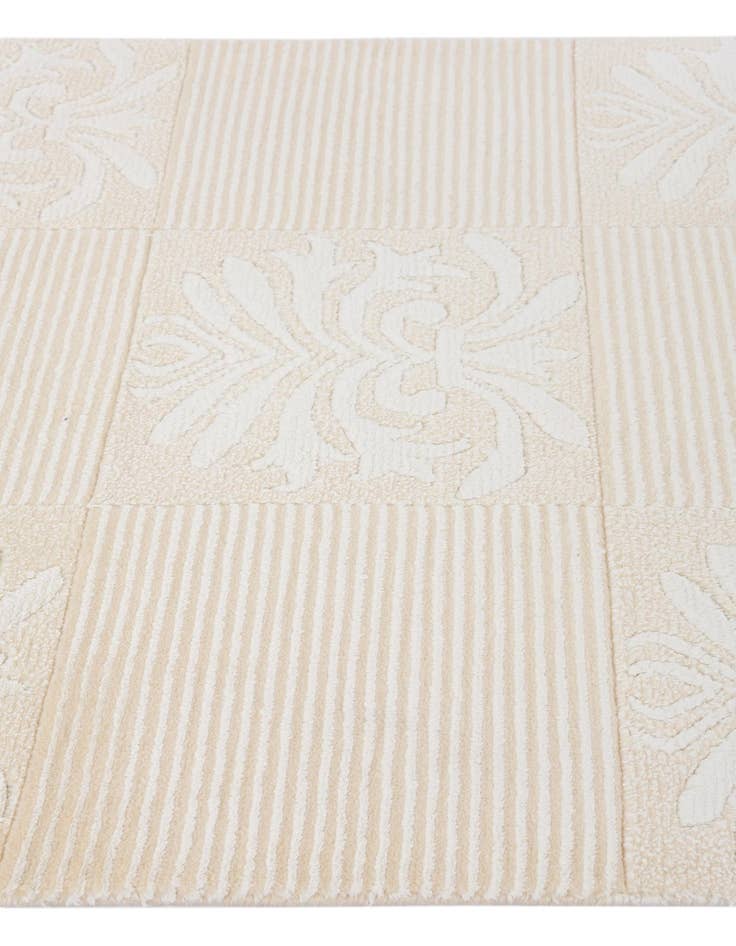 Detail image of 2' 7 x 13' 4 Darya Runner Rug