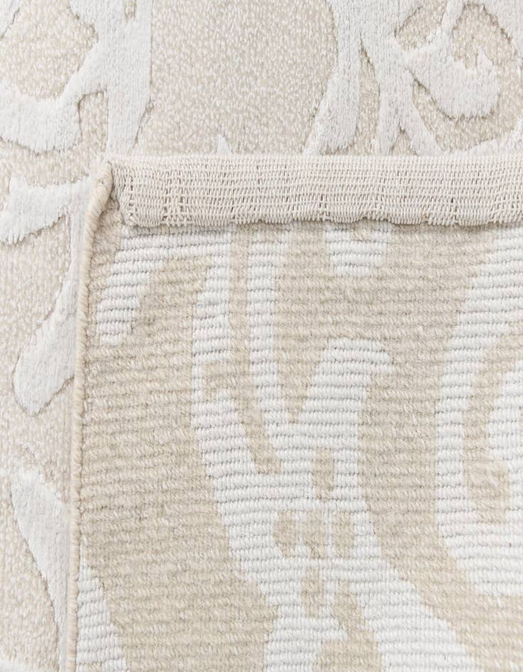 Detail image of 2' 9 x 13' 2  Hand Knotted Darya Wool Runner Rug