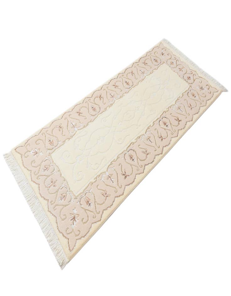 Detail image of 2' 8 x 6' 5  Hand Knotted Darya Wool Runner Rug