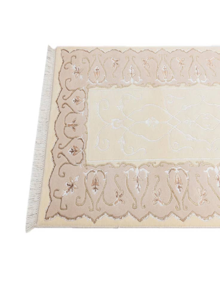 Detail image of 2' 8 x 6' 5  Hand Knotted Darya Wool Runner Rug