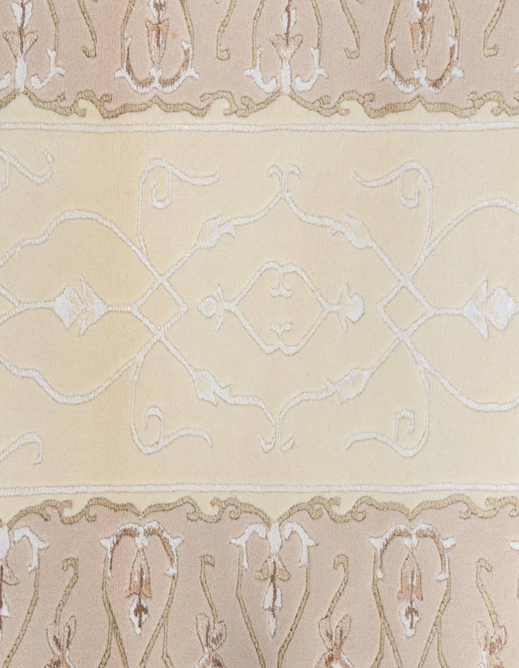 Detail image of 2' 8 x 6' 5  Hand Knotted Darya Wool Runner Rug