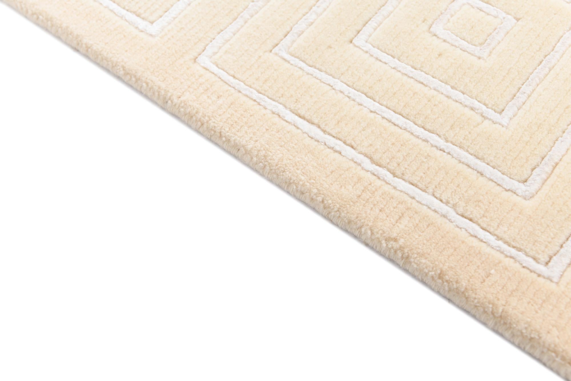 2' 9 x 10' Hand Knotted Darya Wool Runner Rug