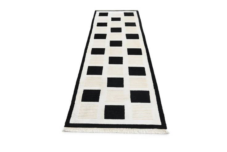 Detail image of 2' 9 x 9' 11 Darya Runner Rug