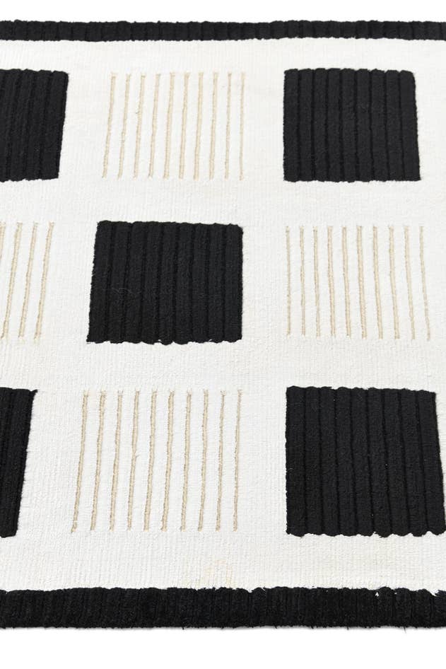 Detail image of 2' 9 x 9' 11 Darya Runner Rug
