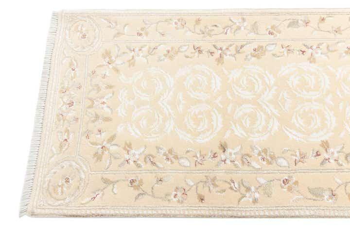 2' 9 x 12' 11 Darya Runner Rug