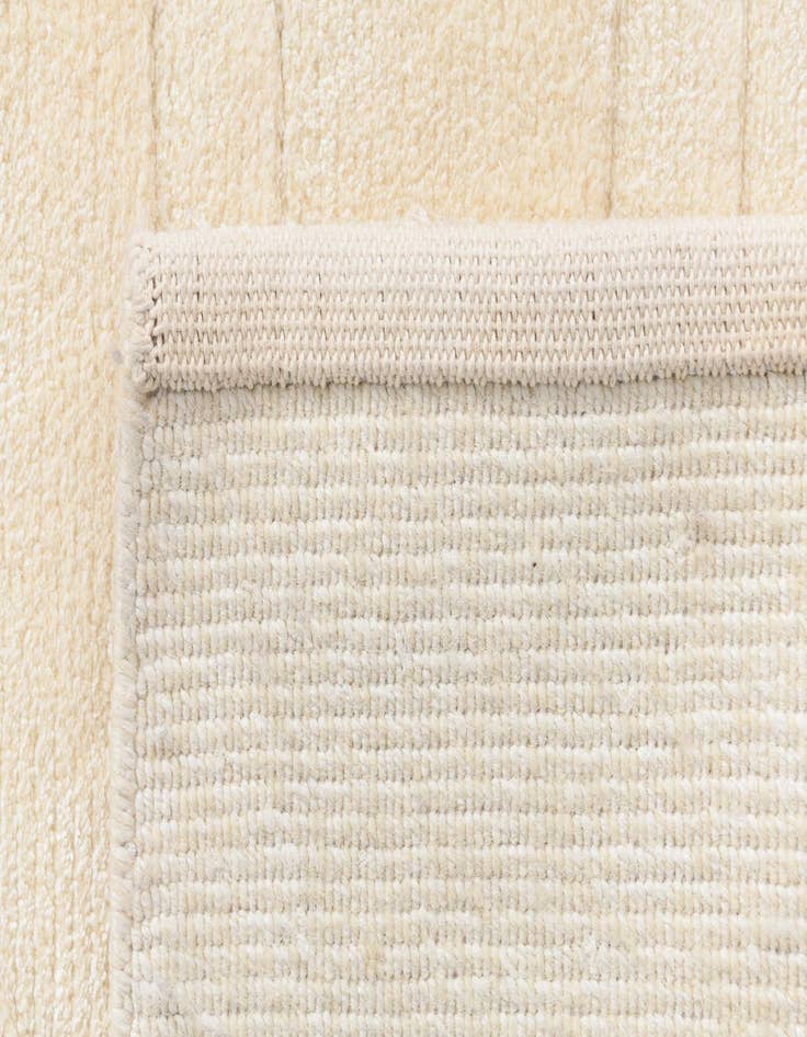 Detail image of 2' 9 x 13' Darya Runner Rug